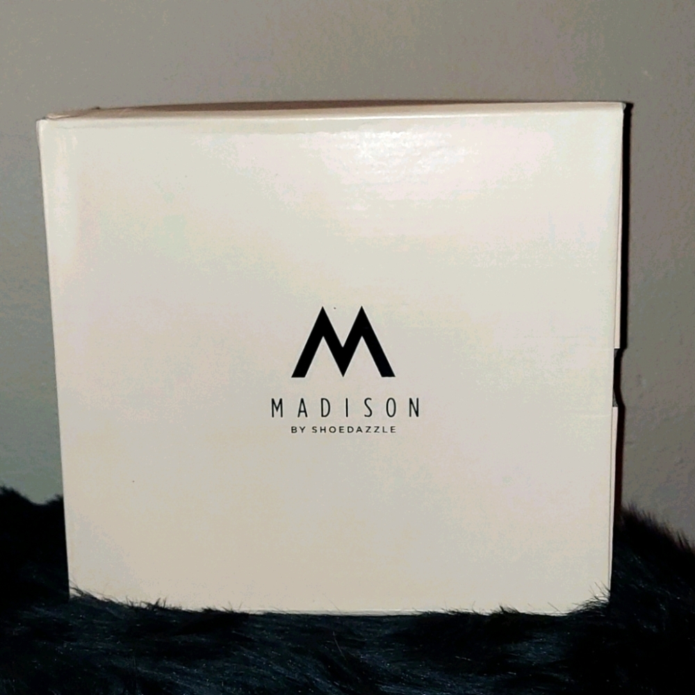 Madison Wedges🌞 - Picture 4 of 4